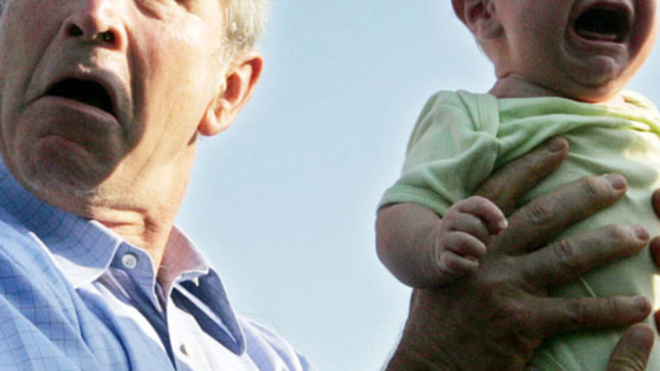 Bush dede oldu