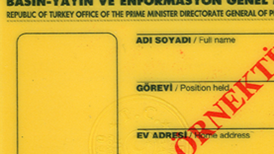 Basın kartları yenileme başvuru süresi uzatıldı