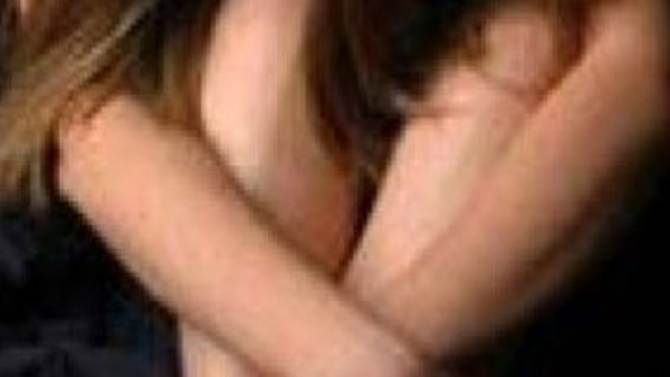 Liseli kızın porno filmini çeken sapık tutuklandı
