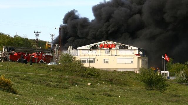 Kocaeli'de yangın!