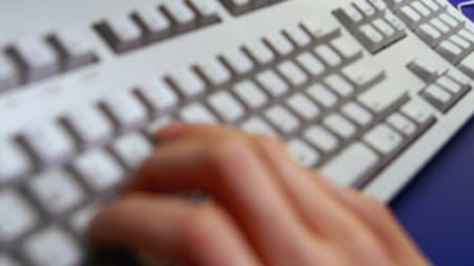 Porno film seyretmeyi nasıl engellerim?