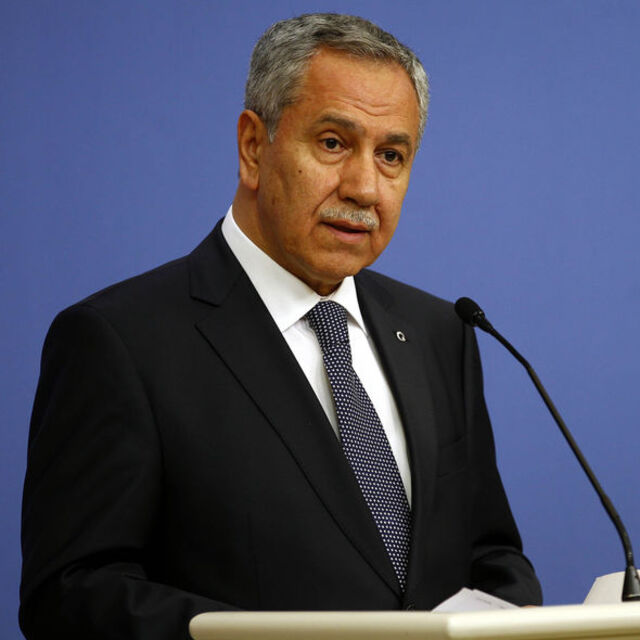 "Nasıl geldilerse öyle terk edecekler"