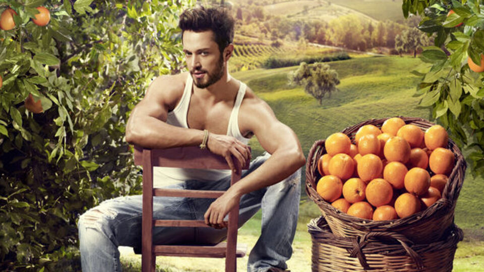 "Tek eşliyim, Eliz'e aşığım"