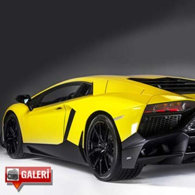 50. yıla özel Aventador!