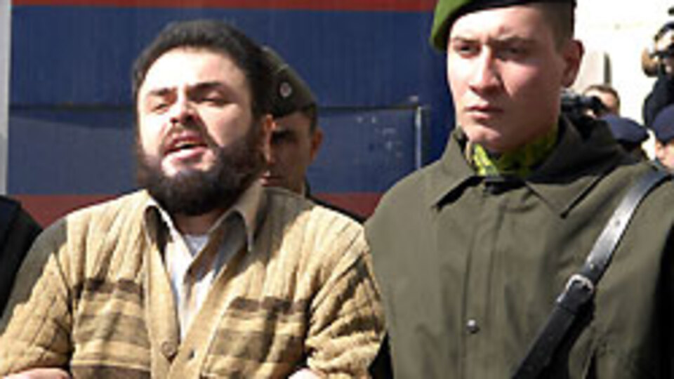 El Kaide davasında salon karıştı