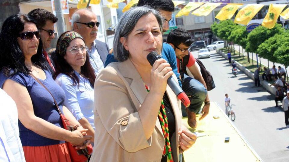 BDP'li Kışanak CHP'ye yüklendi