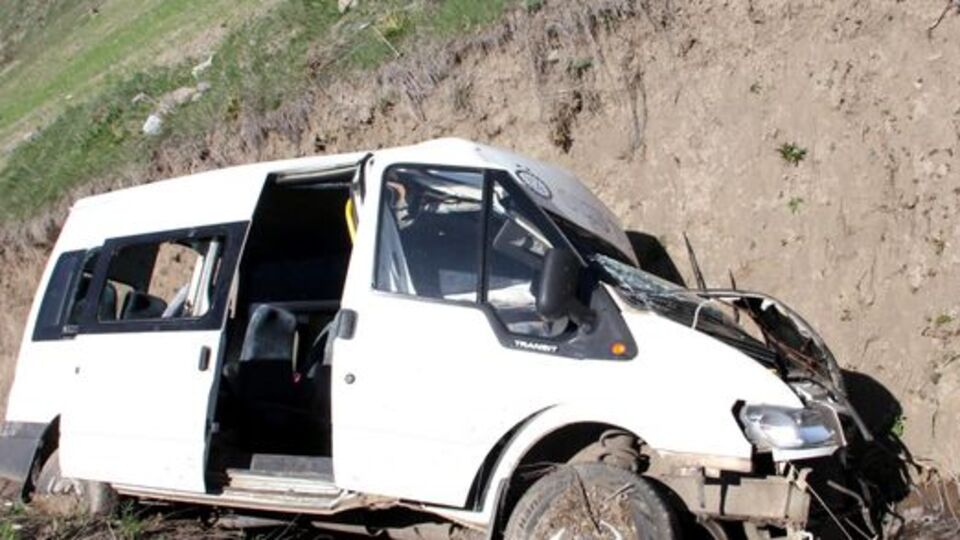 Düğün yolu kana bulandı!