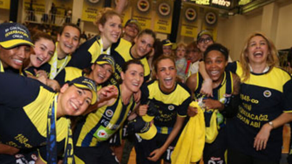 Şampiyon Fenerbahçe