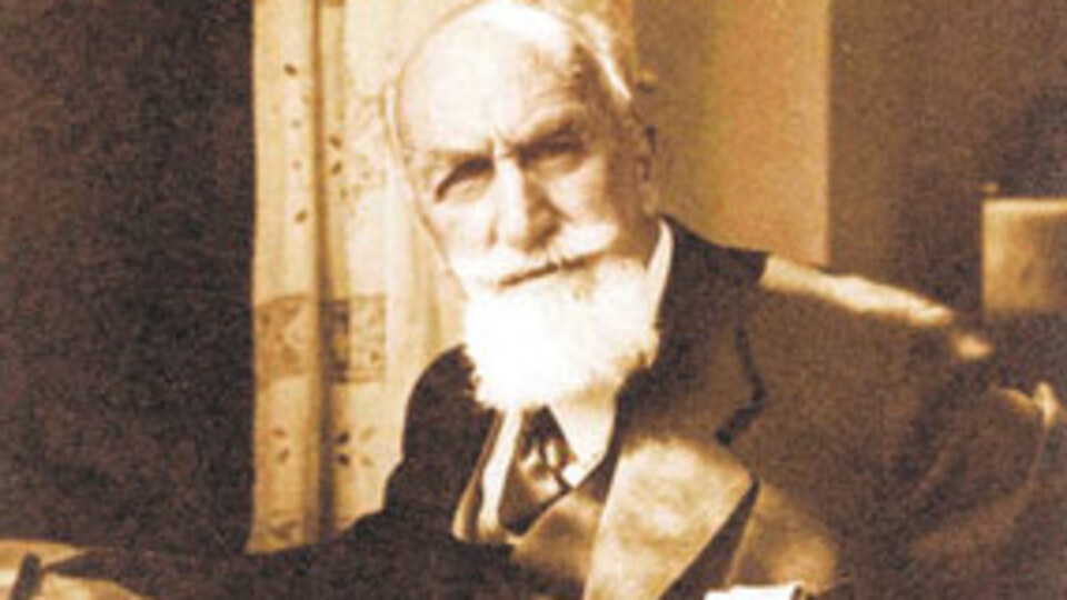 "Osmanlı'yı dedelerimin içkisi yıktı"