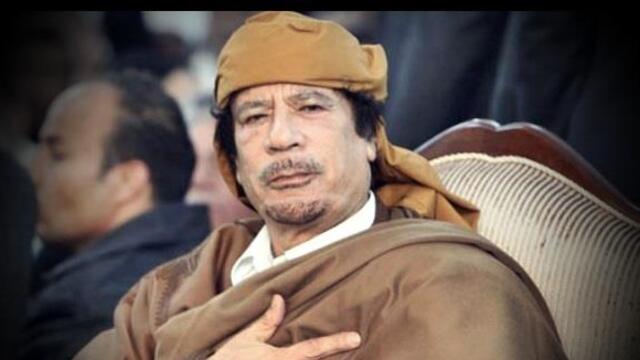 Kaddafi ile çalışan herkese siyasi tecrit