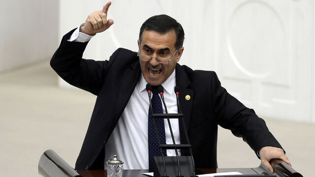 Meclis'te şok kavga!