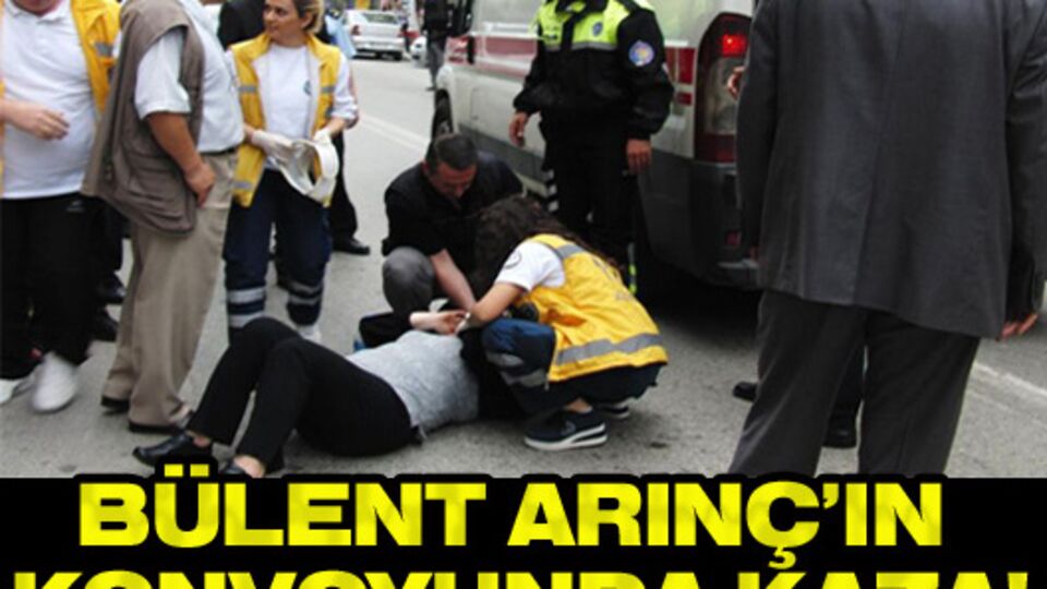 Bülent Arınç'ın konvoyunda kaza!