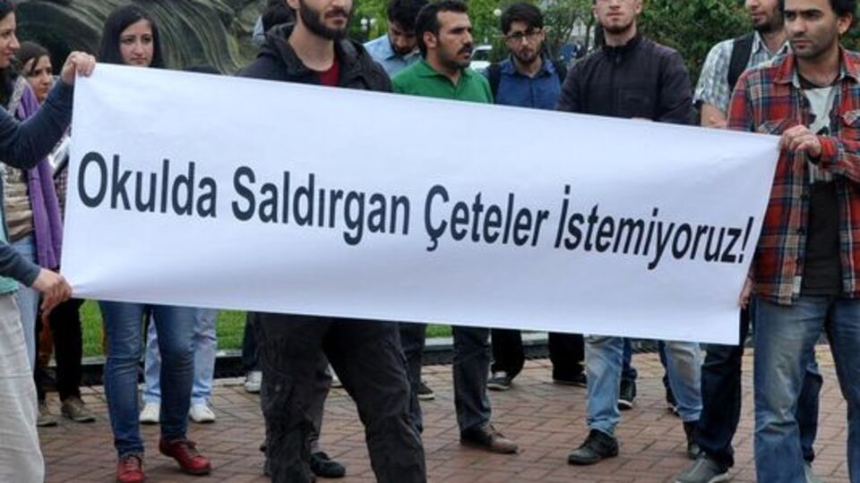 Yurtta Kürtçe dayağı iddiası