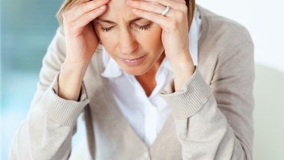 Yüzünüze dokunmak işkenceyse dikkat!