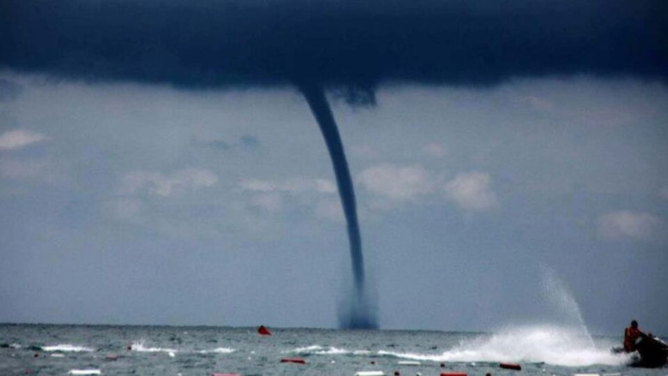 Mersin'de hortum faciası!