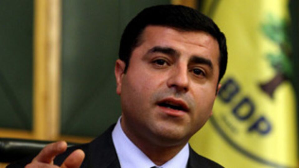 Dicle Üniversitesi'nden Demirtaş'a şok