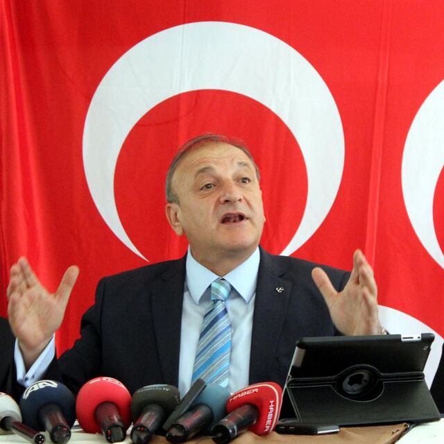 MHP'li Vural, Başbakan'a yüklendi!