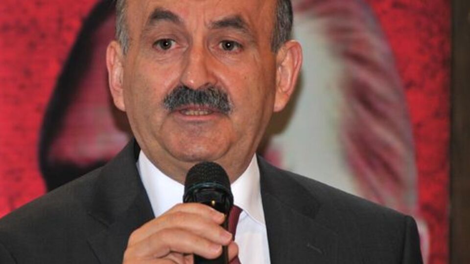 "Hastane yapmak çok kolay ama doktor bulamıyoruz"