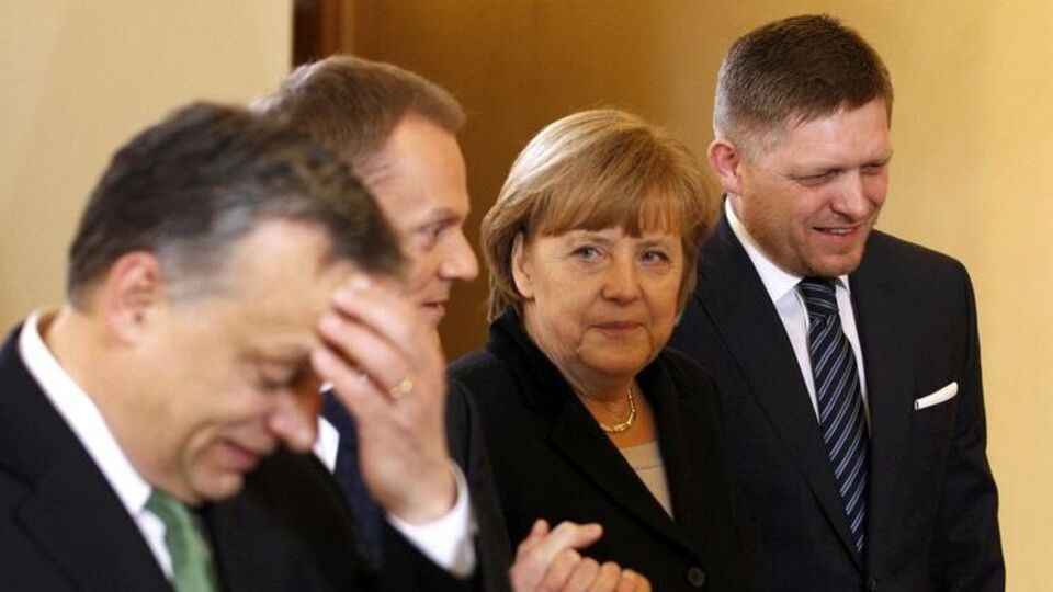 Merkel'i Hitler'e benzetti
