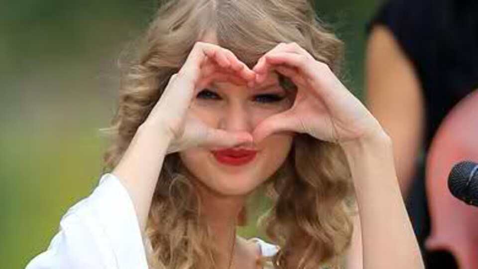 8 sekizlik Taylor!