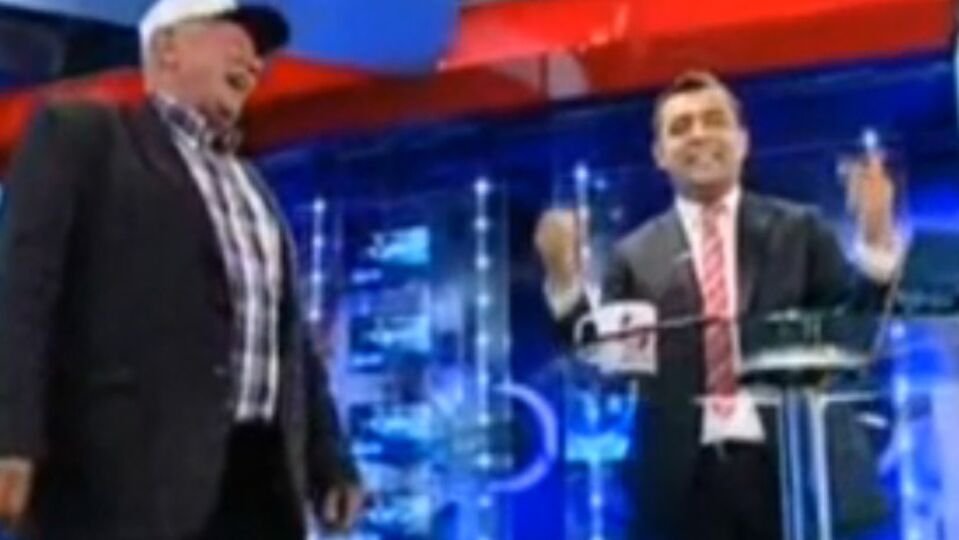 Canlı yayında çıldırttı!