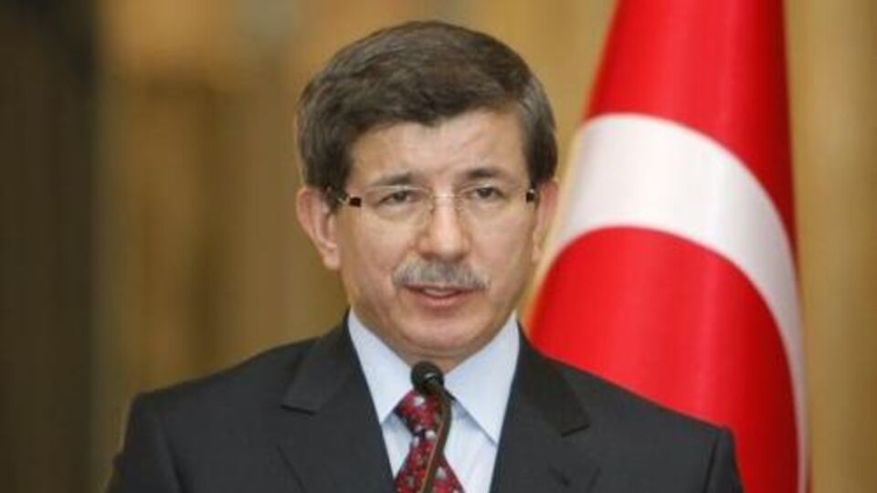 Davutoğlu'ndan açıklama