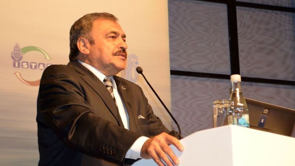 "İzmirliler CHP'yi sandığa gömecek"