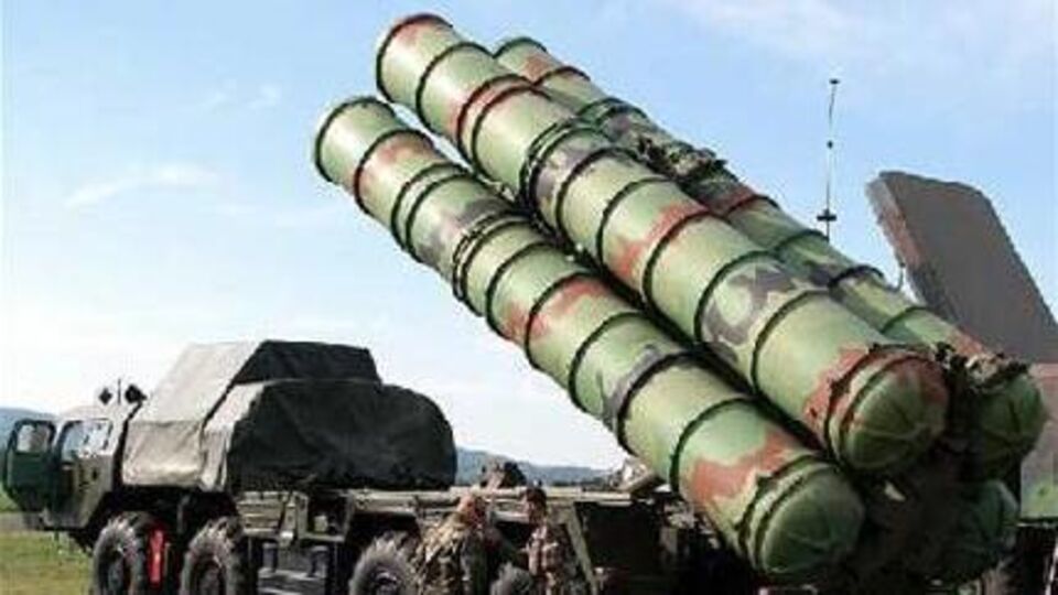 "S-300 füzeleri Suriye'ye doğru yola çıktı"