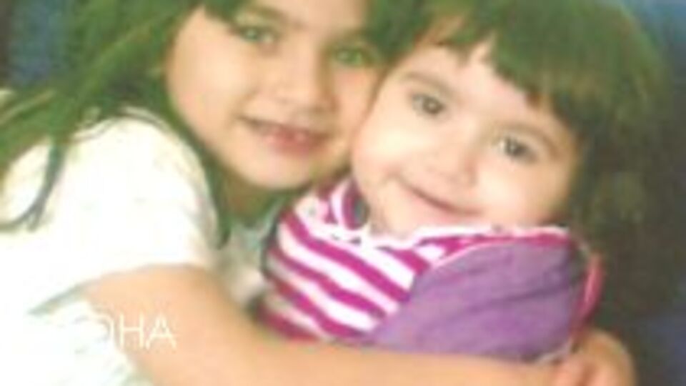 Türk aile çocuklarına kavuşuyor