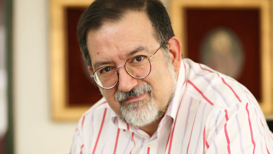 Bizde de hocalar cin çıkarırlardı