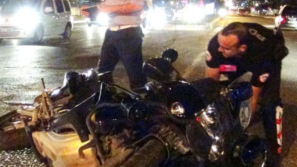 Polisten kaçarken kaza yaptılar