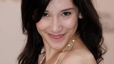 Sibel Kekilli'den Twitter uyarısı