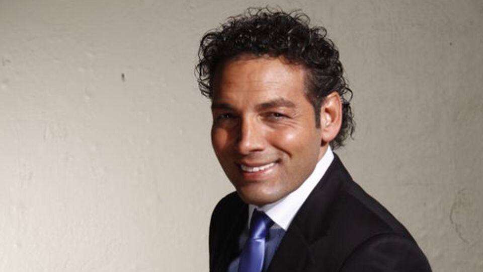 Vahe karısının soyadını istedi!