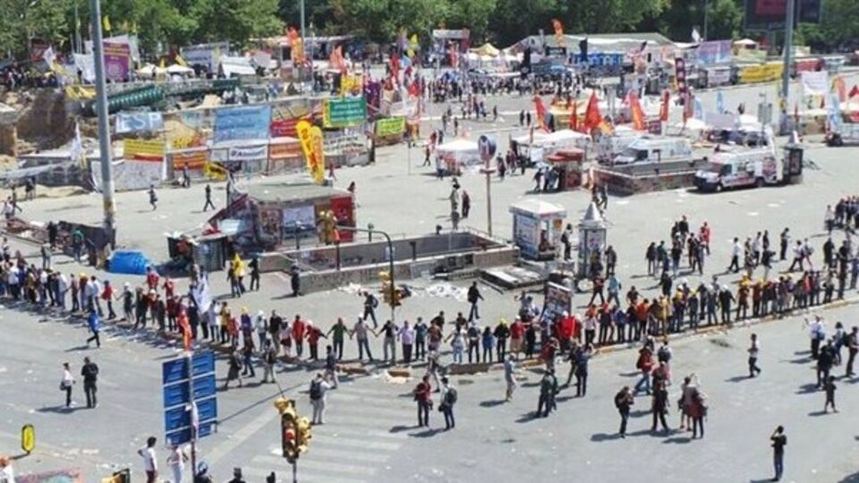 Dünyanın gözü Taksim'de