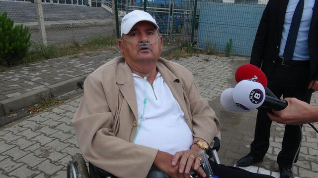 "Beni de asın"