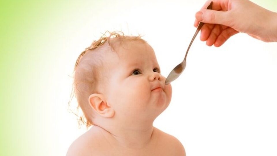 Bebeklerin beslenmesi zekasını etkiliyor!