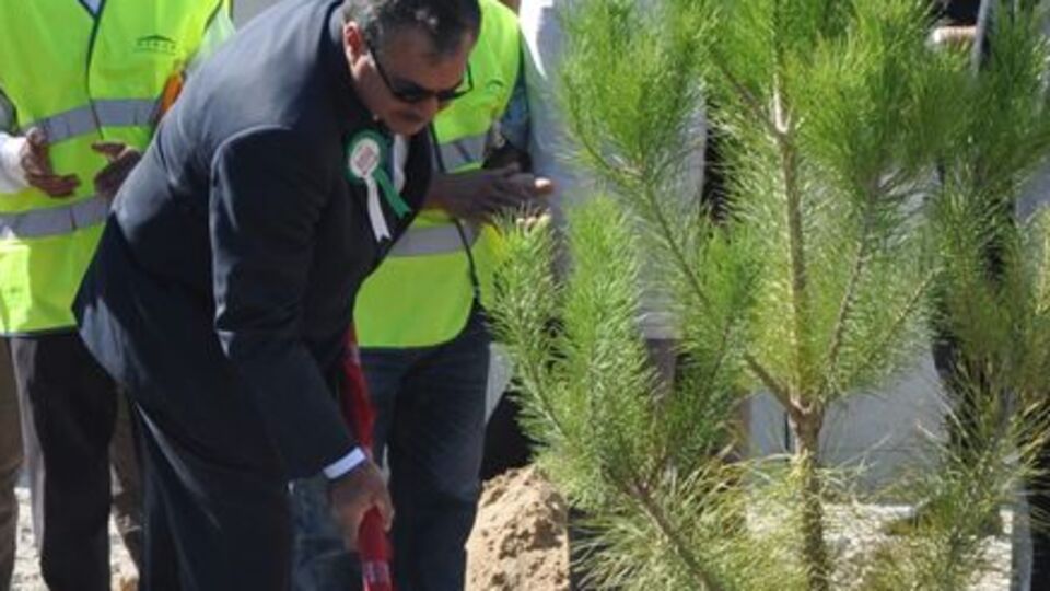 Bakan Eroğlu'dan çölleşme uyarısı