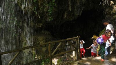 Yörüklerin Doğal Buzdolabı Turizmin Gözdesi Oldu!