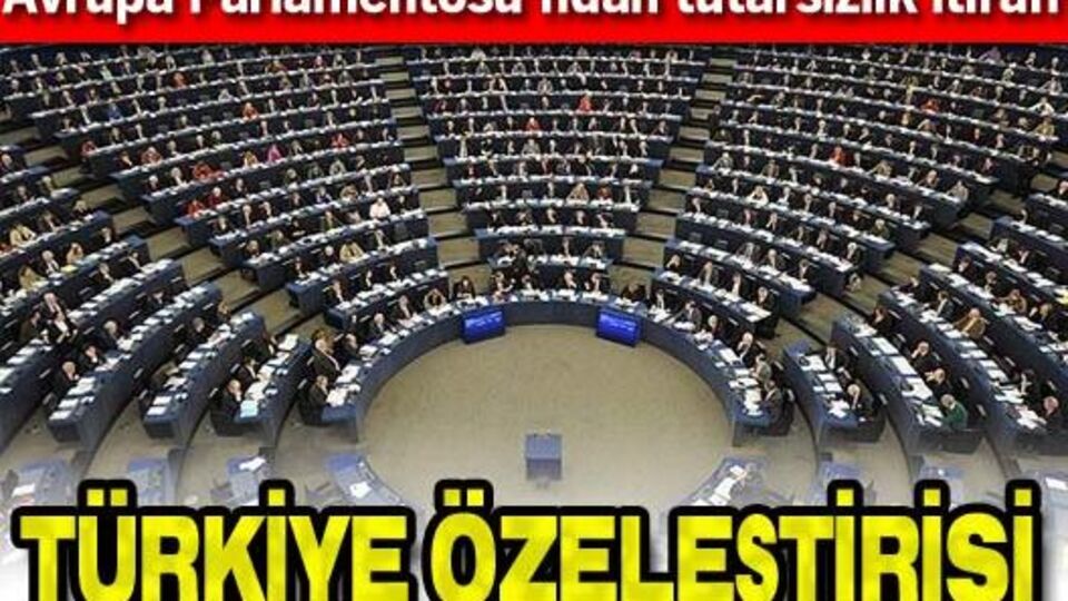 AP'den Türkiye özeleştirisi