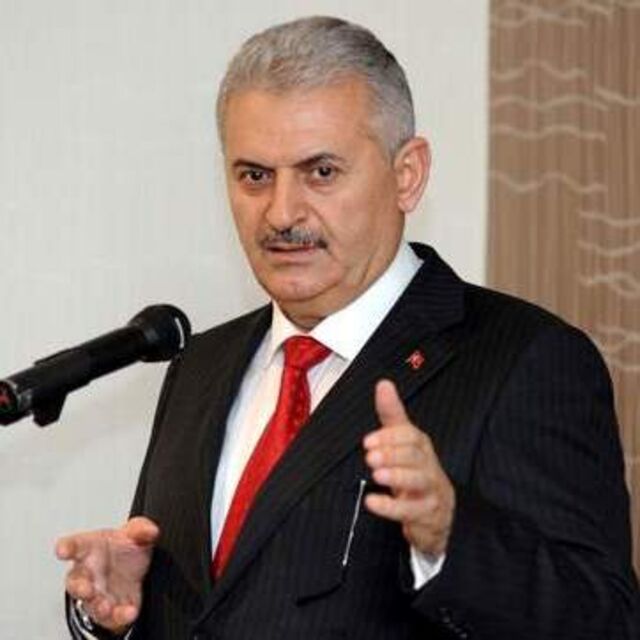 Bakan Yıldırım'dan sosyal medya açıklaması