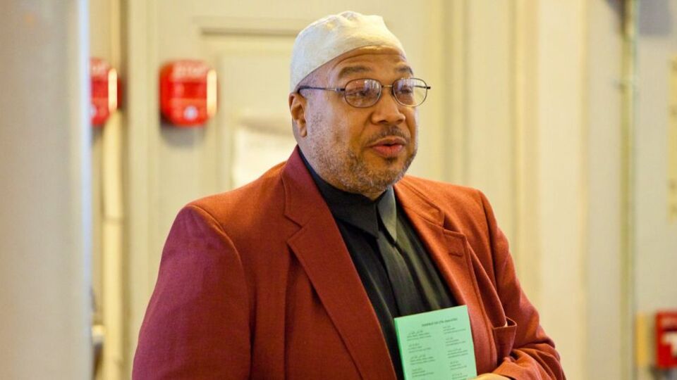 Dünyanın ilk 'gay' imamı