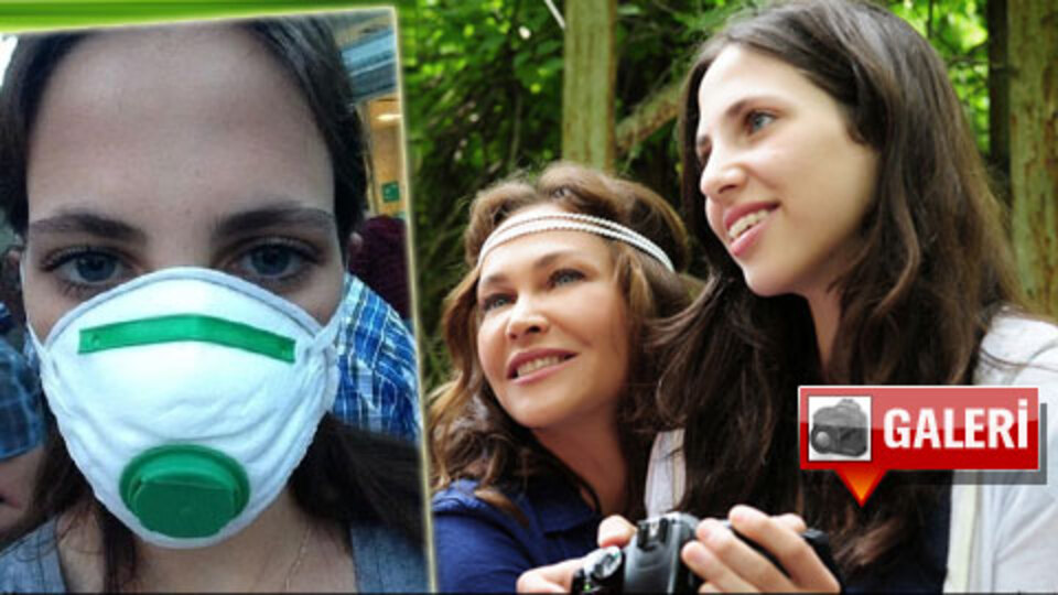 Zehra da sokağa çıkmış