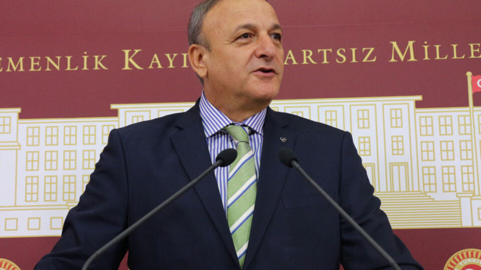İzmir'e aday olacak mı?