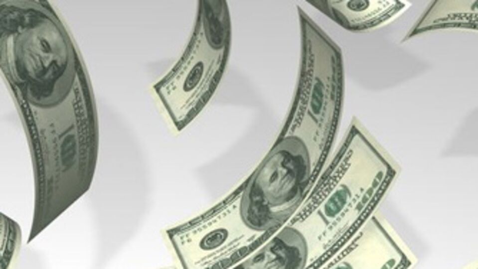 Casus kulaklar 400 milyar dolar çaldı!