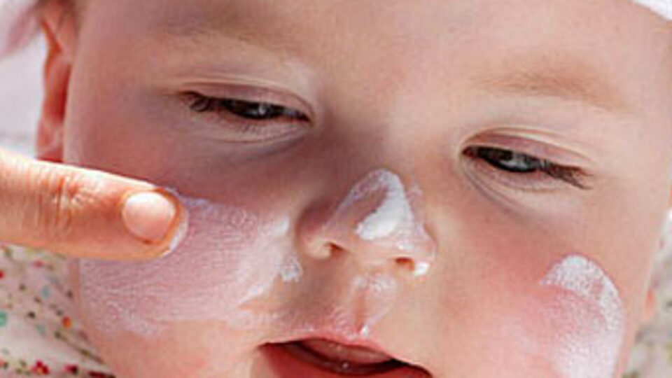 Altı aydan küçüklere kullanmayın!