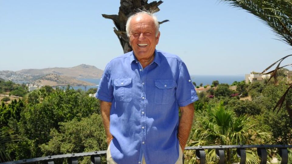 "Hıncal Uluç isterse ayağına gitmeye hazırım"