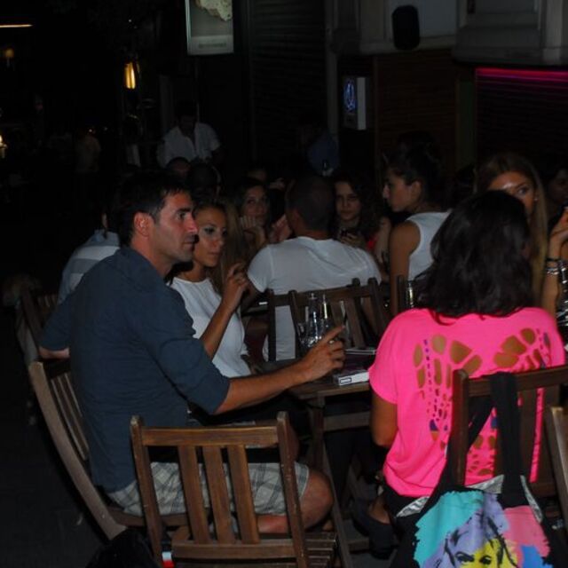 'Bunlar yine mi burada?'