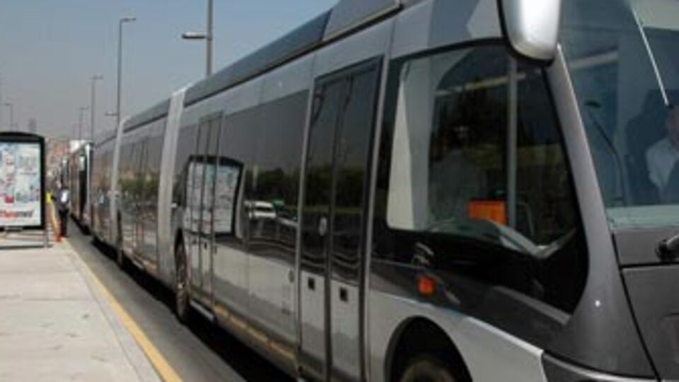 Metrobüs metro olursa ne olur?
