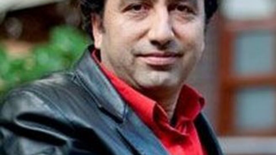 'Alevi değil, vicdan sahibi ol yeter'