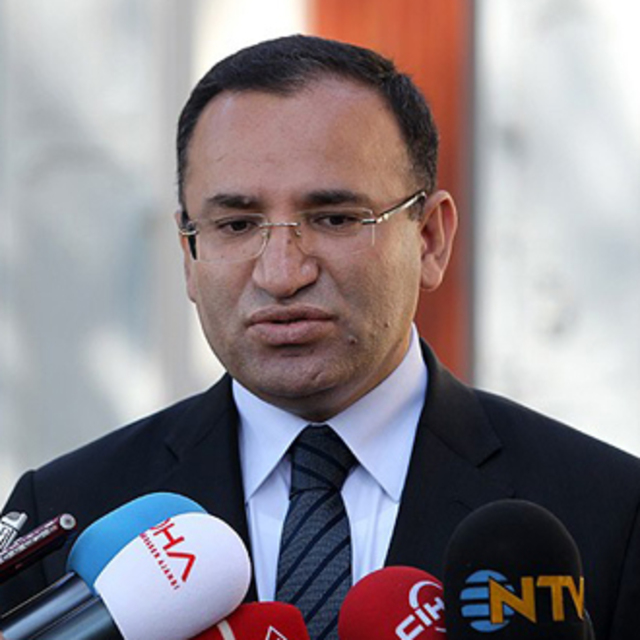 'Peygambere hakaret edenler yeni Ebu Cehillerdir'